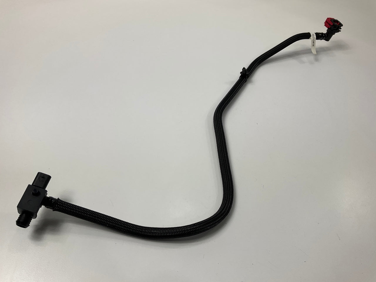 NEW Unboxed OEM GM 13581099  Power Brake Booster Vacuum Sensor + Free Tube