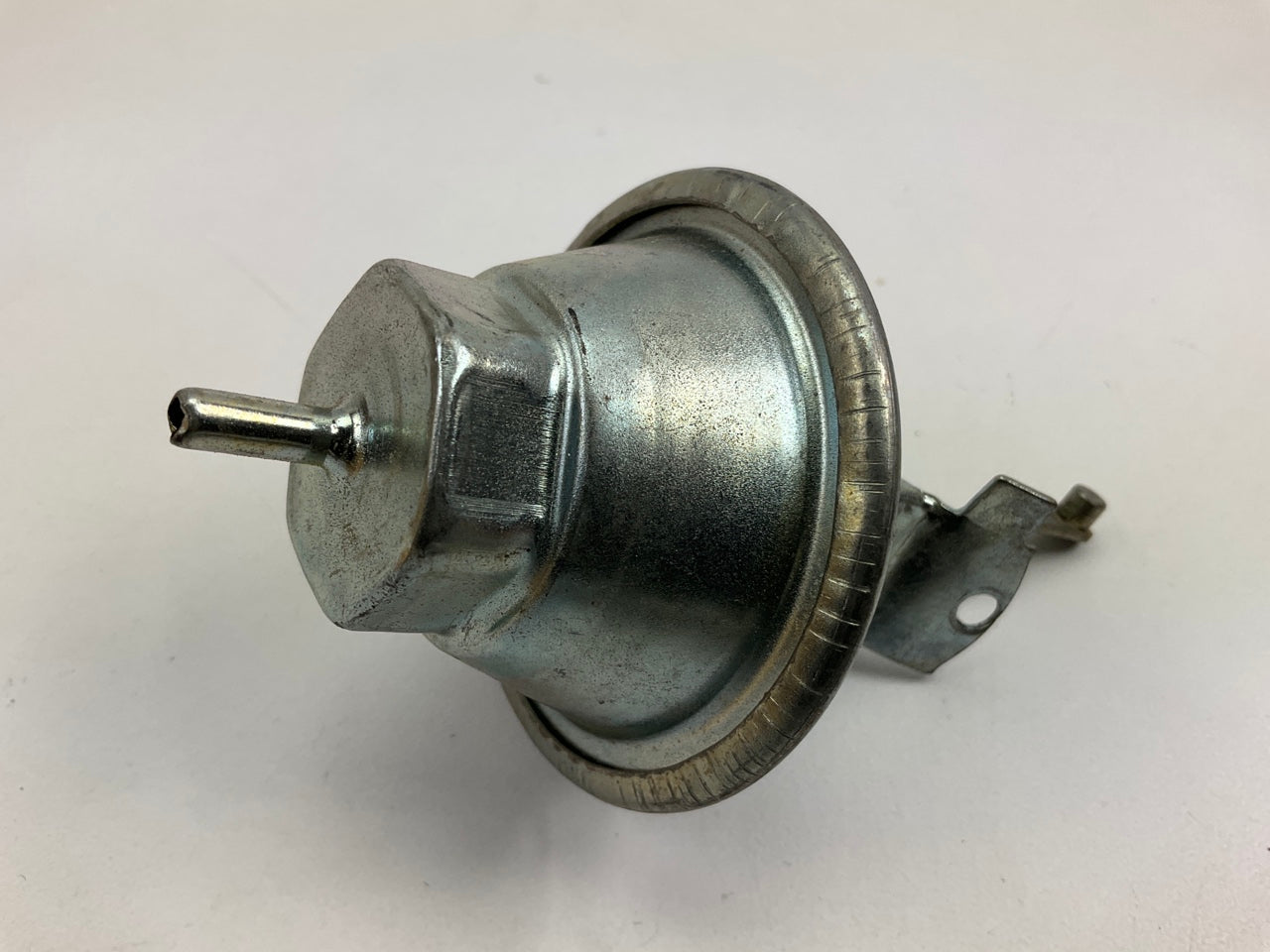 NEW UNBOXED ''13L'' Distributor Vacuum Advance Control