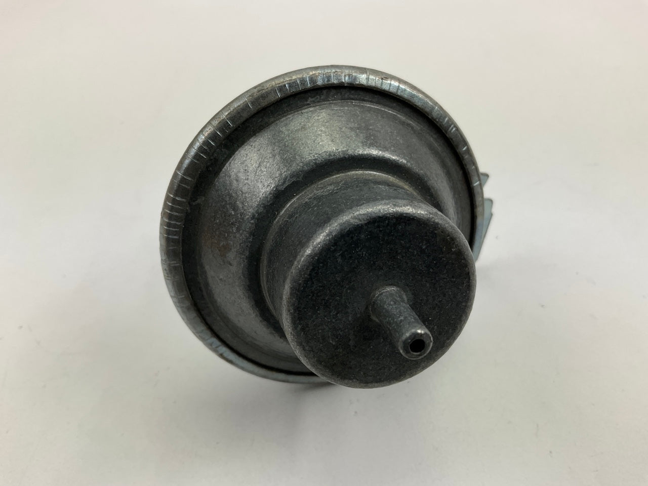 NEW OLD STOCK Distributor Vacuum Advance Control W/ 13L Stamp On Arm