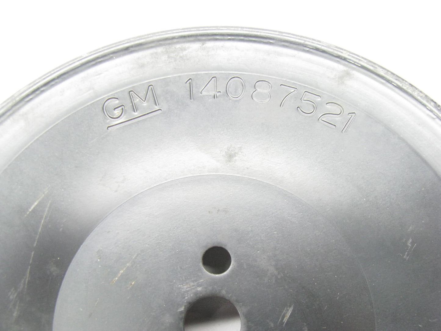 NEW - OUT OF BOX - OEM GM 14087521 A.I.R. Smog Pump Pulley 1986 C4 Corvette