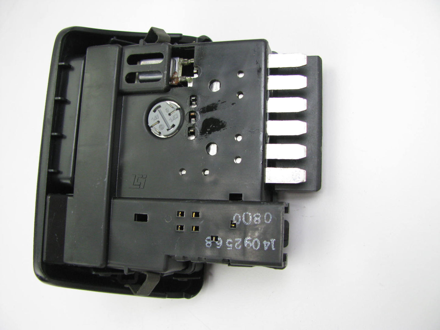 NEW - OUT OF BOX GM 14092568 Headlamp Switch 87-90 Beretta 1991-93 88 1991-93 98