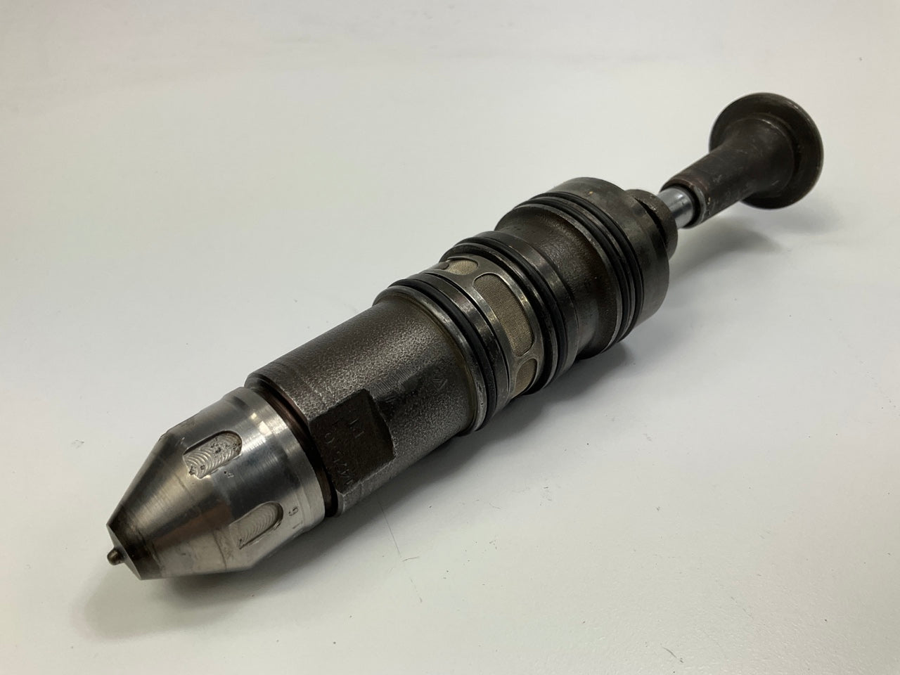 CORE - 147570 Fuel Injector  Diesel Steiger Panther 2 ST310 / 835 / 850 S2 / 855