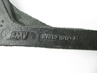 NEW - OUT OF BOX - OEM GM 15047210R Right Passengers Side Lower Control Arm