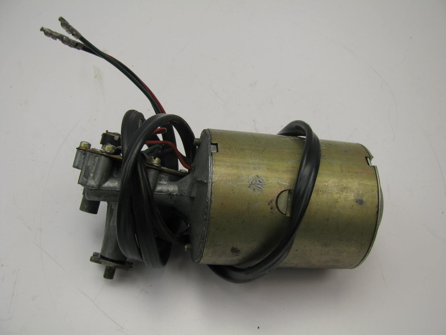 NEW OUT OF BOX 1953-1962 International Truck R, S, V Series Electric Wiper Motor