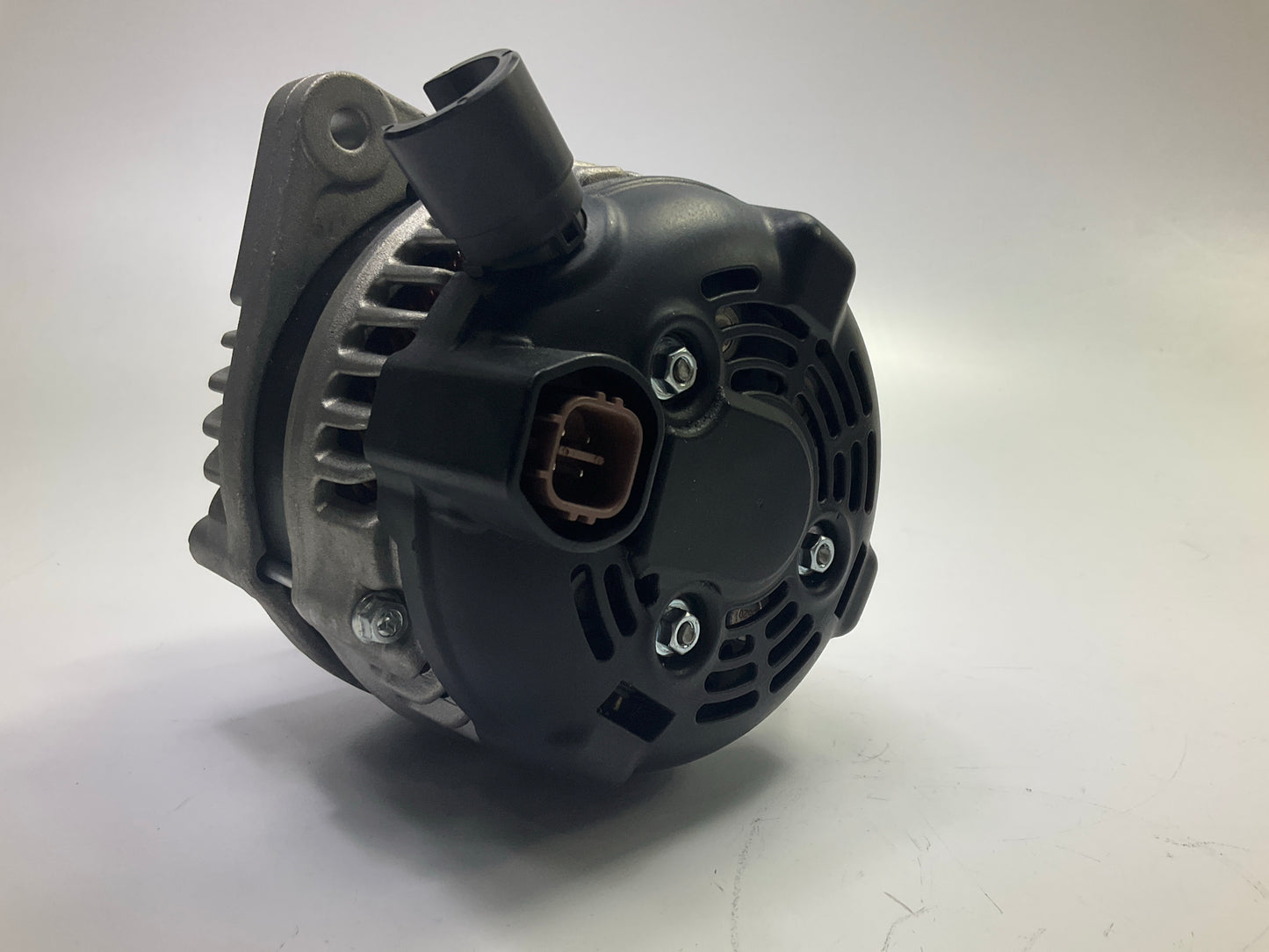 REMAN. UNBOXED Alternator For 2004-07 Saturn Vue 3.5L, 130 AMPS, 12V - 6 Grooves