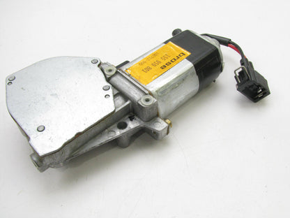 NEW UNBOX OEM VW 155959801 Front Left Driver Power Window Motor 85-93 Cabriolet