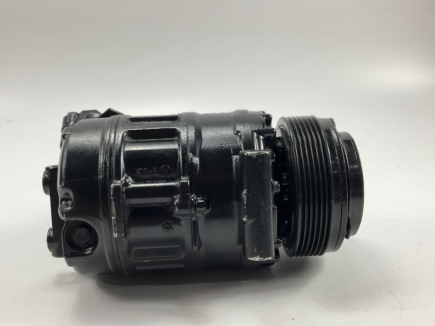 NEW UNBOXED 157356 A/C Compressor