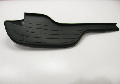 TPDR AFTERMARKET - Rear LEFT Bumper Step Pad For 00-06 GM SUV 15756335