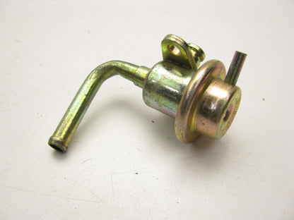 OUT OF BOX 158-0450 Fuel Pressure Regulator For 86 Subaru 1.8L-H4 - W/O ''O'' RING