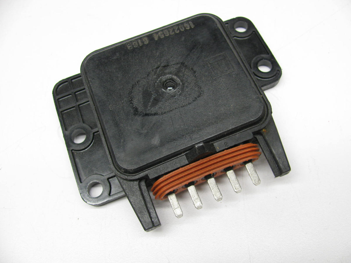 NEW - OUT OF BOX - OEM GM 16022654 Electronic Spark Control Ignition Module