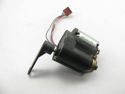 NEW - OUT OF BOX - OEM GM 16050730 HVAC Programmer Motor 15-71882