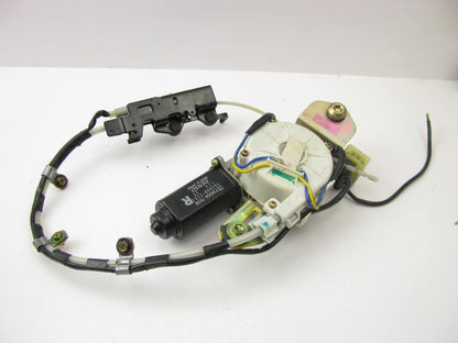 NEW - OUT OF BOX - OEM Ford 162000-2231 Automatic Seat Belt Motor