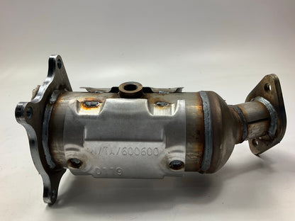 NEW UNBOXED Walker 16491 Rear Direct-fit Catalytic Converter