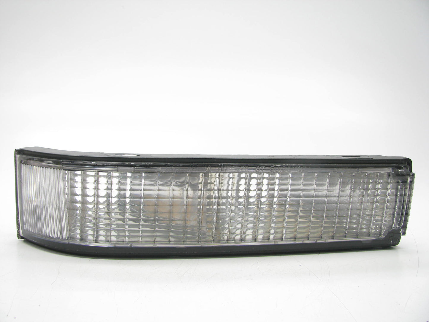 NEW UNBOXED OEM GM 16506242 Front Passenger Turn Signal Lamp 88-89 C1500 Pickup