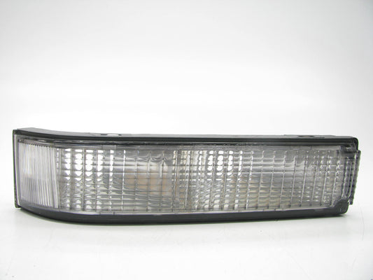 NEW UNBOXED OEM GM 16506242 Front Passenger Turn Signal Lamp 88-89 C1500 Pickup