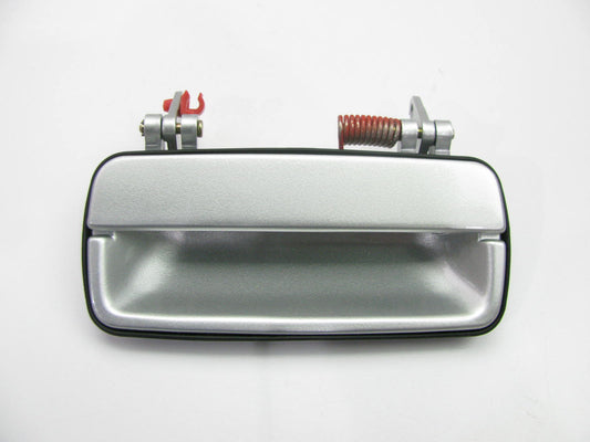 NEW UNBOXED OEM GM Right Rear Exterior Door Handle Silver 16606234