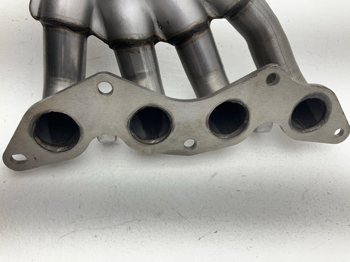 NEW UNBOXED Walker 16647 Direct Fit EPA Catalytic Converter & Exhaust Manifold