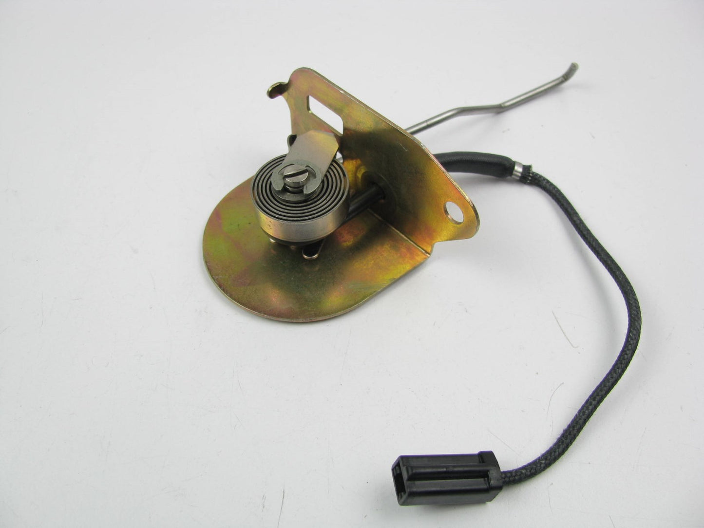 NEW - OUT OF BOX - Carter 170-1490 Carburetor Choke Thermostat Carter C-4 4-BBL