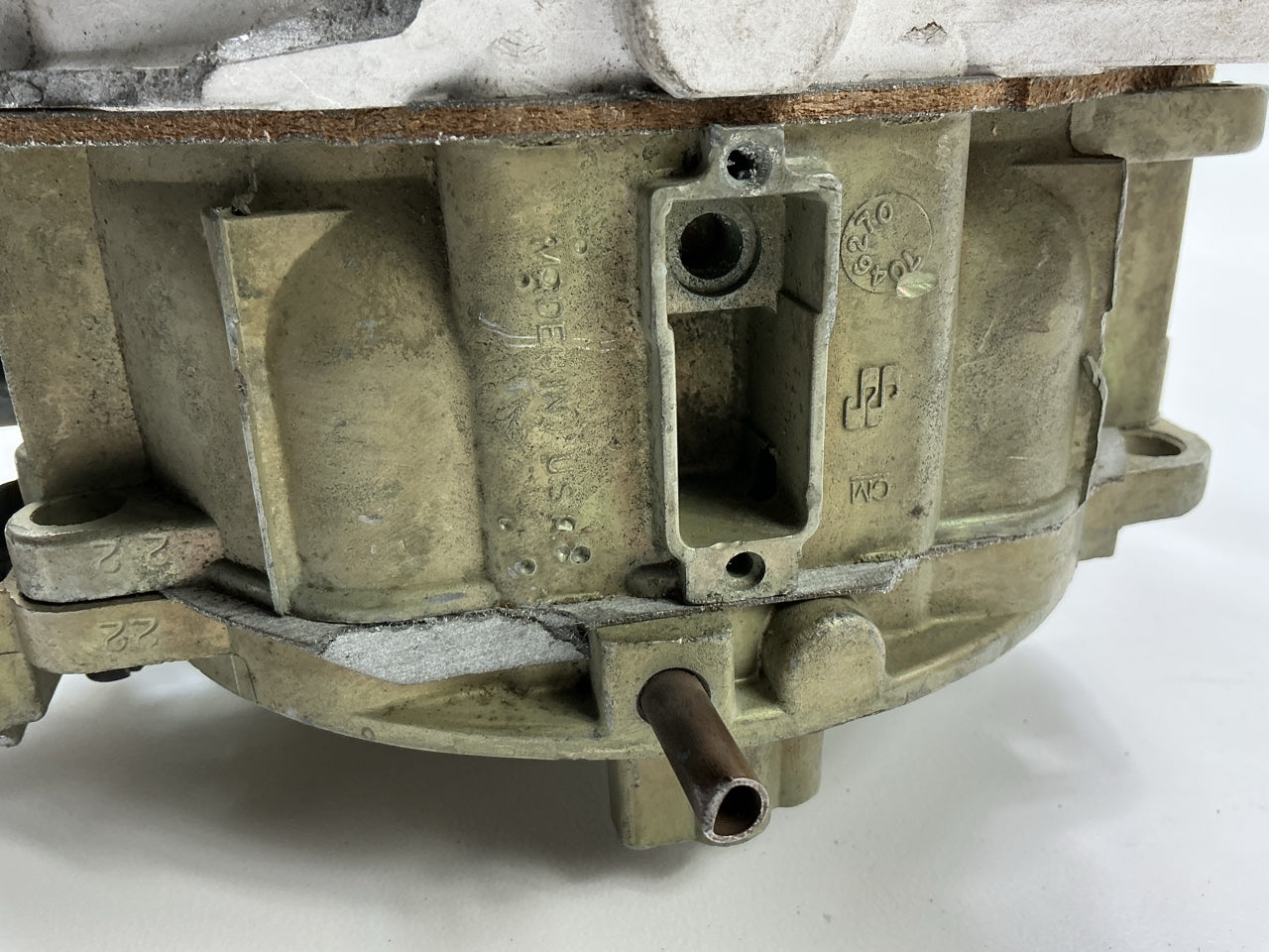 USED CORE - 17057156-CORE Rochester Dual Jet Carburetor 1977 Oldsmobile 260 A/T
