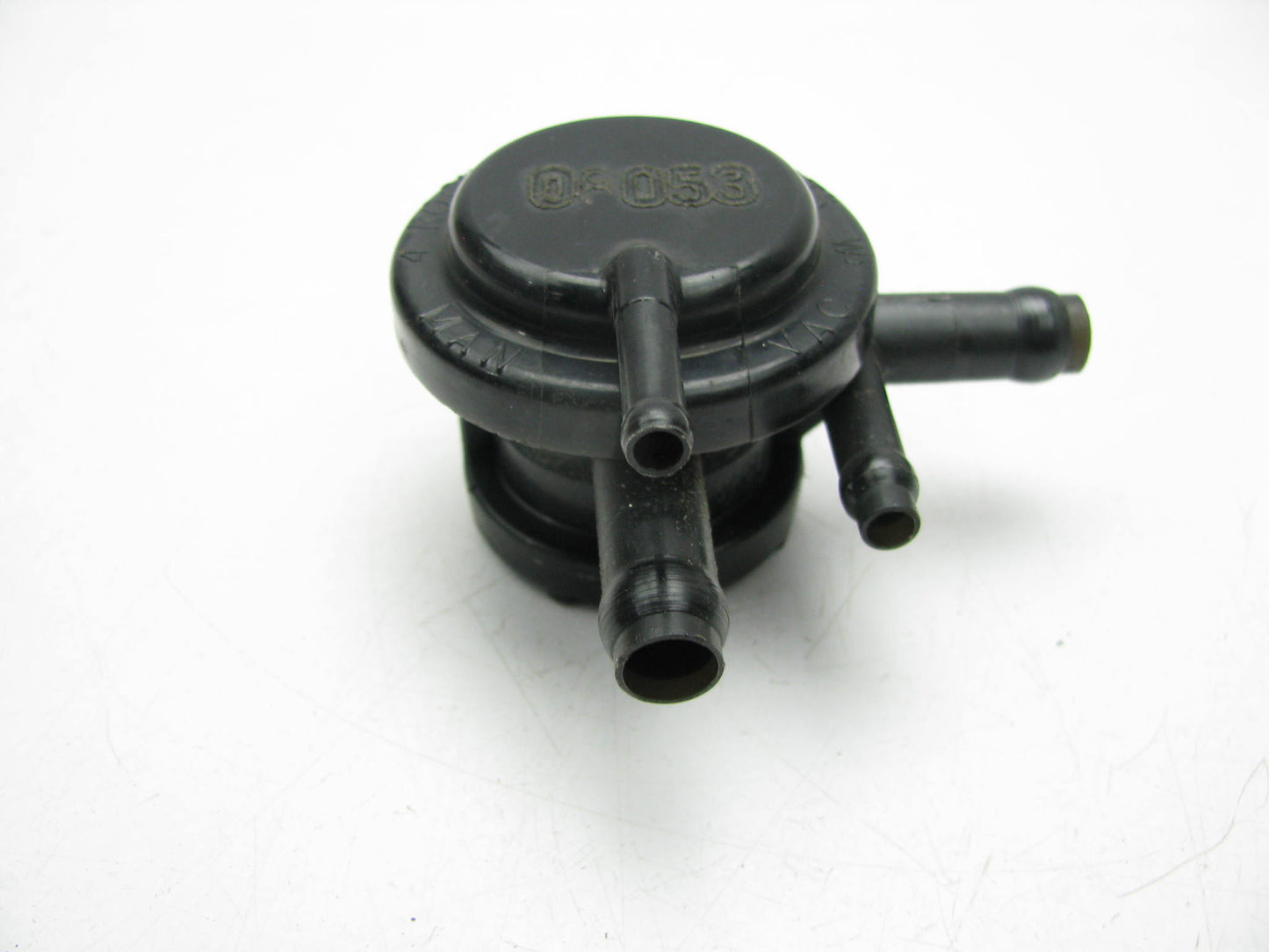 NEW - OUT OF BOX 17085918 Vapor Canister Purge Valve