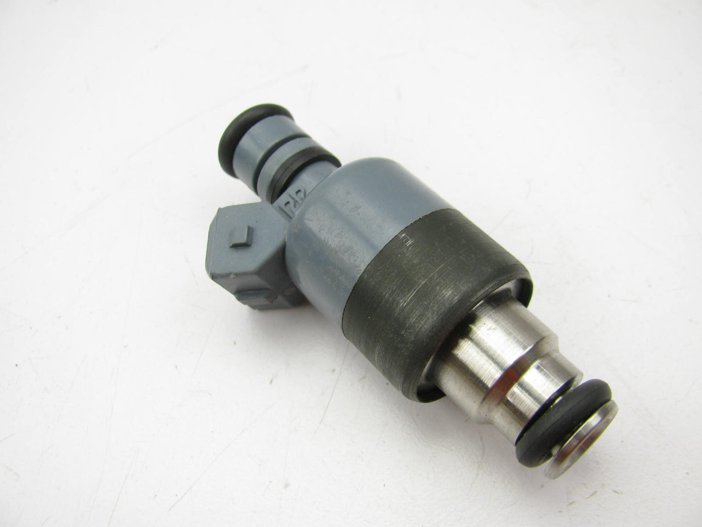 New Out Of Box FJ101 Fuel Injector 1989-93 GM 5.0L 4.9L V8