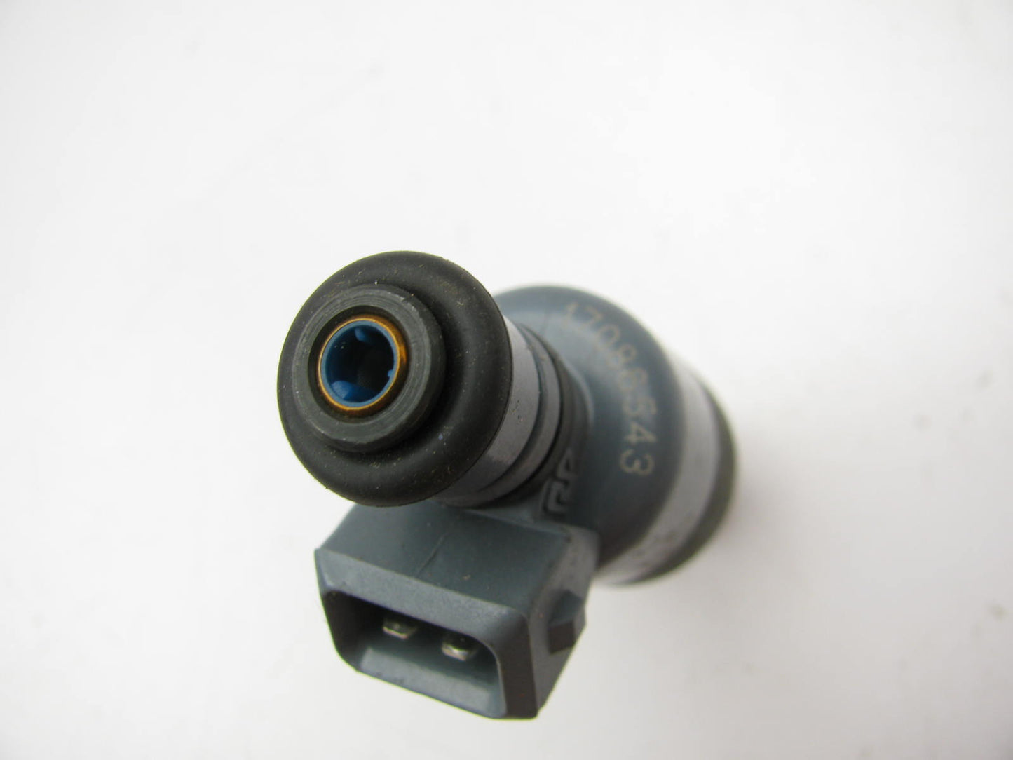 NEW - OUT OF BOX - 17086543 Fuel Injector