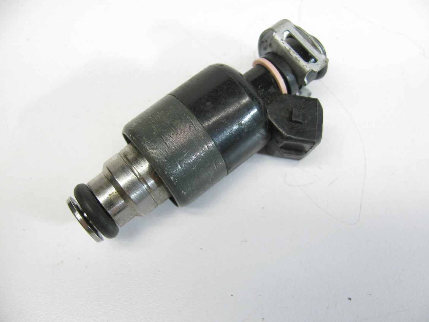 Spark 17086981 / FJ102  Fuel Injector -BULK PACKED-