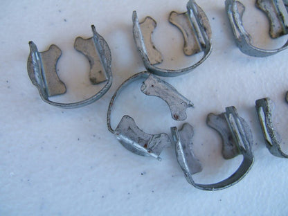 Set Of 8 -  ACDelco OEM GM 17111800 Fuel Injector Retainers Holder Clips