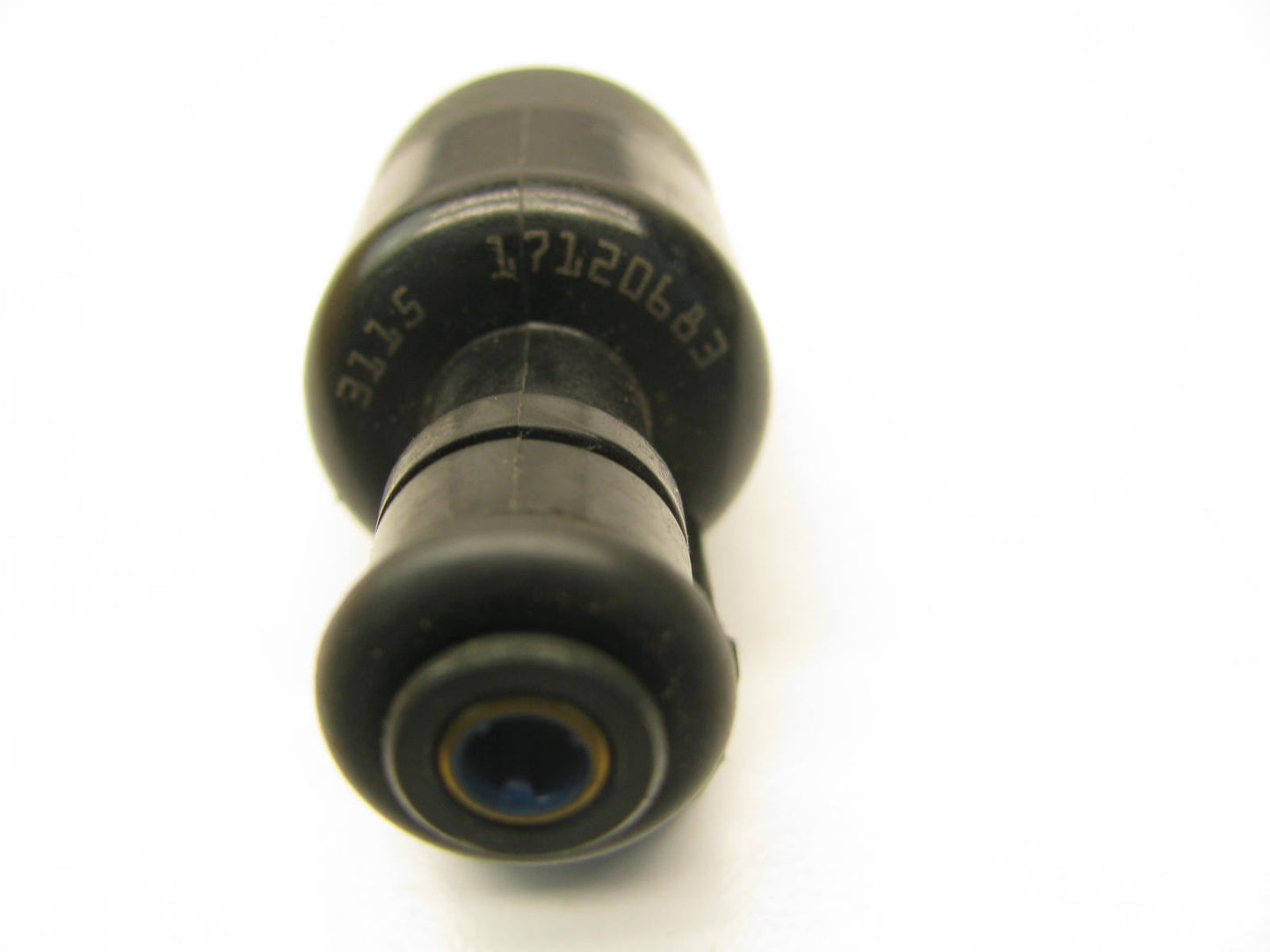 NEW - OUT OF BOX OEM GM Rochester 17120683 Fuel Injector