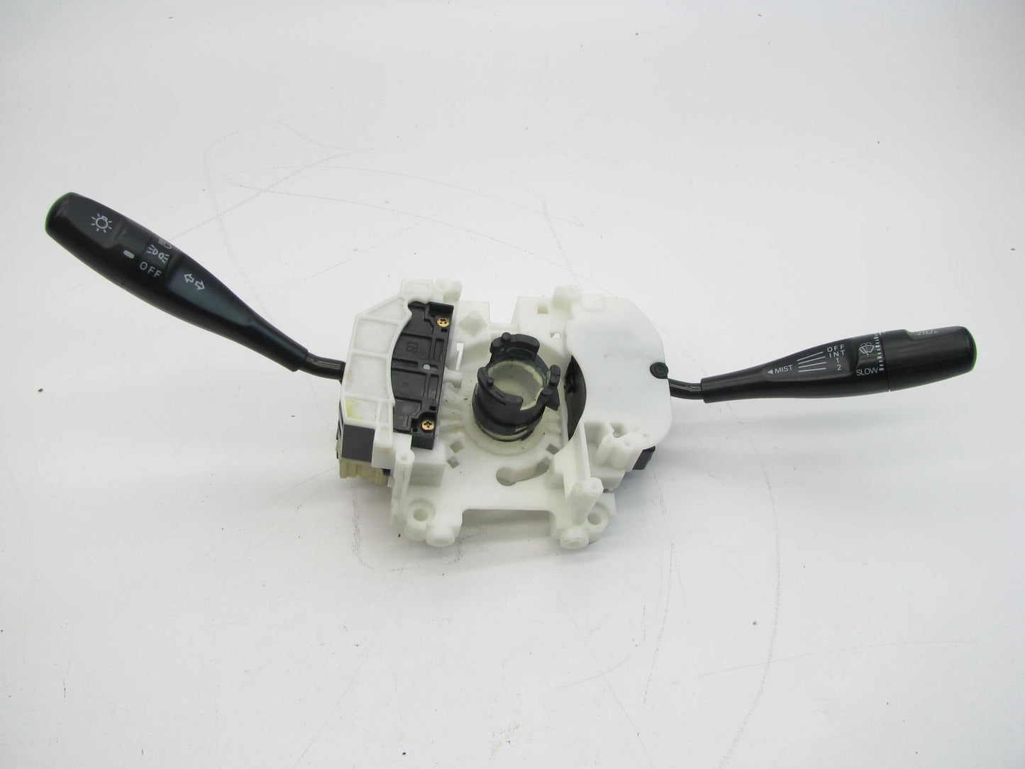 NEW - OUT OF BOX - 175326L Turn Signal Headlight Wiper Switch 1994-1996 Galant