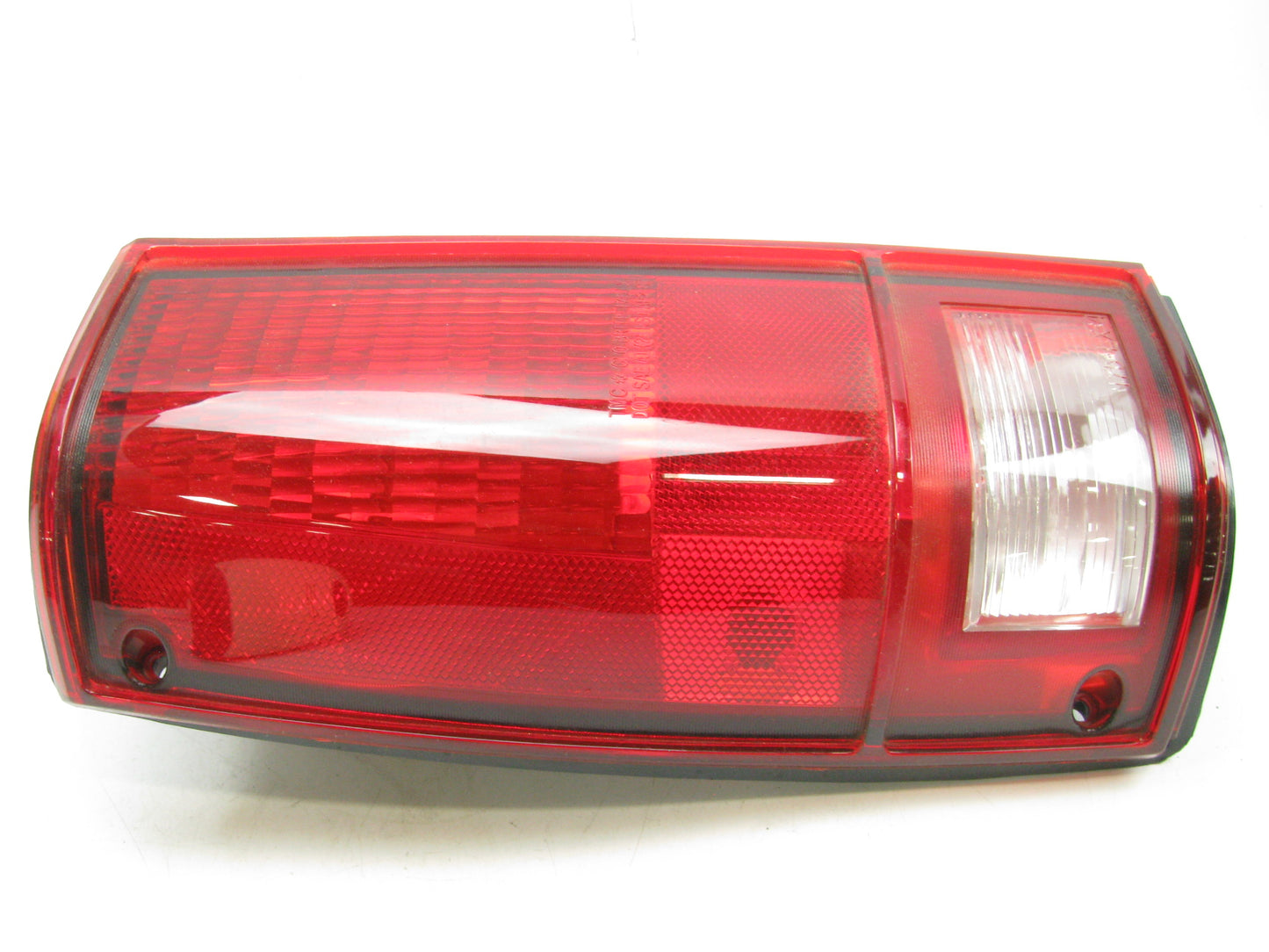 NEW OUT OF BOX - 175X REAR LEFT Tail Light Lamp