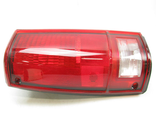 NEW OUT OF BOX - 175X REAR LEFT Tail Light Lamp