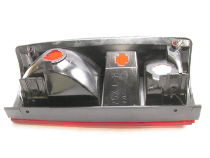 NEW OUT OF BOX - 175X REAR LEFT Tail Light Lamp
