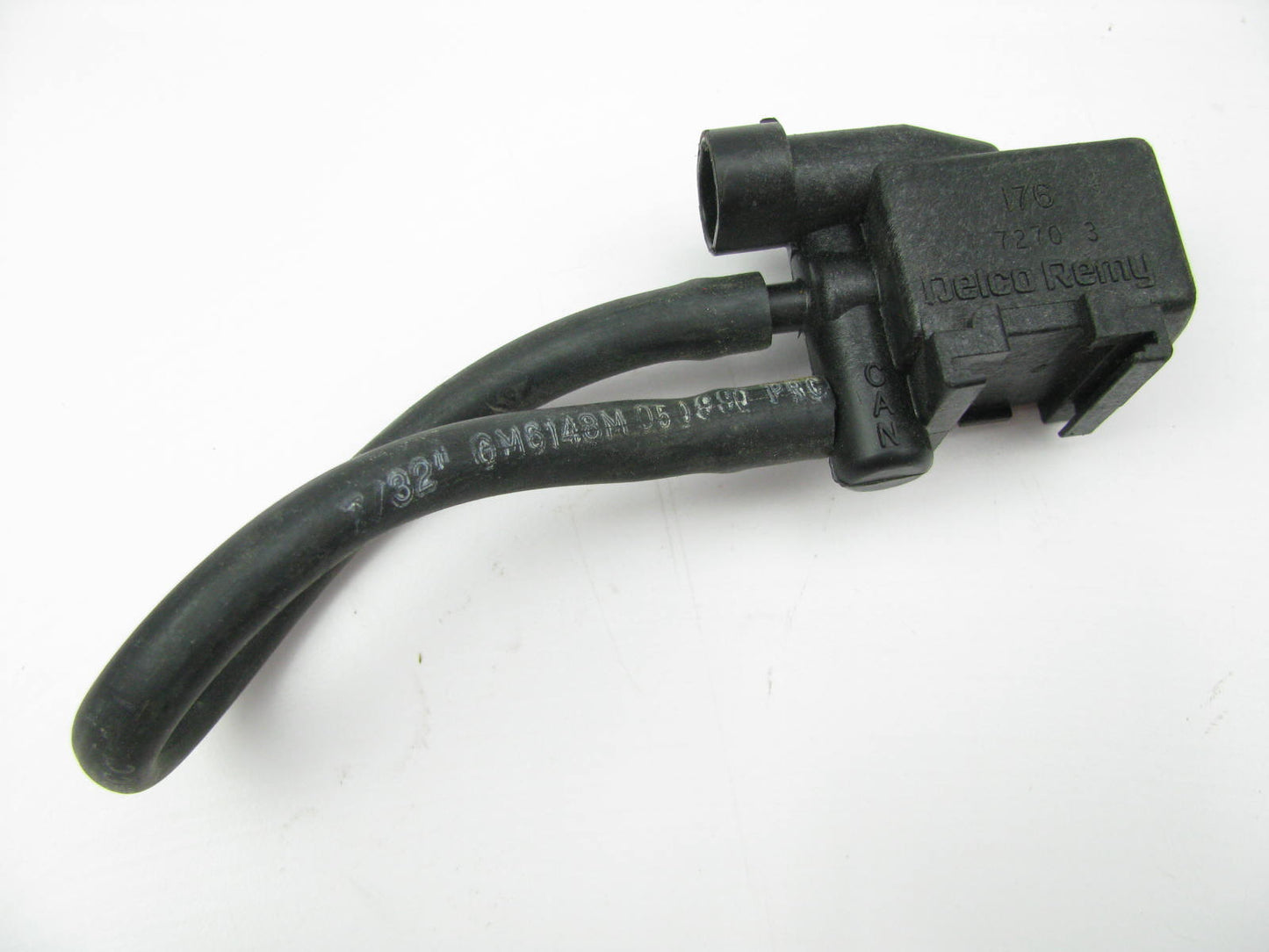 NEW - OUT OF BOX 176 Vapor Canister Purge Valve - PV119 2N1015 CP118 CP205