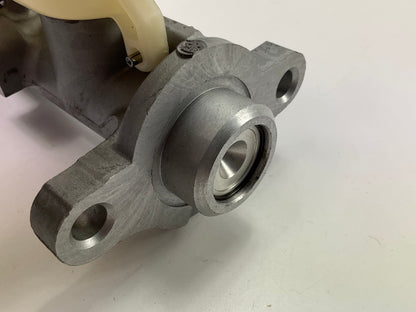 NEW - OUT OF BOX OEM GM 18016548 Brake Master Cylinder - 05-13 CORVETTE