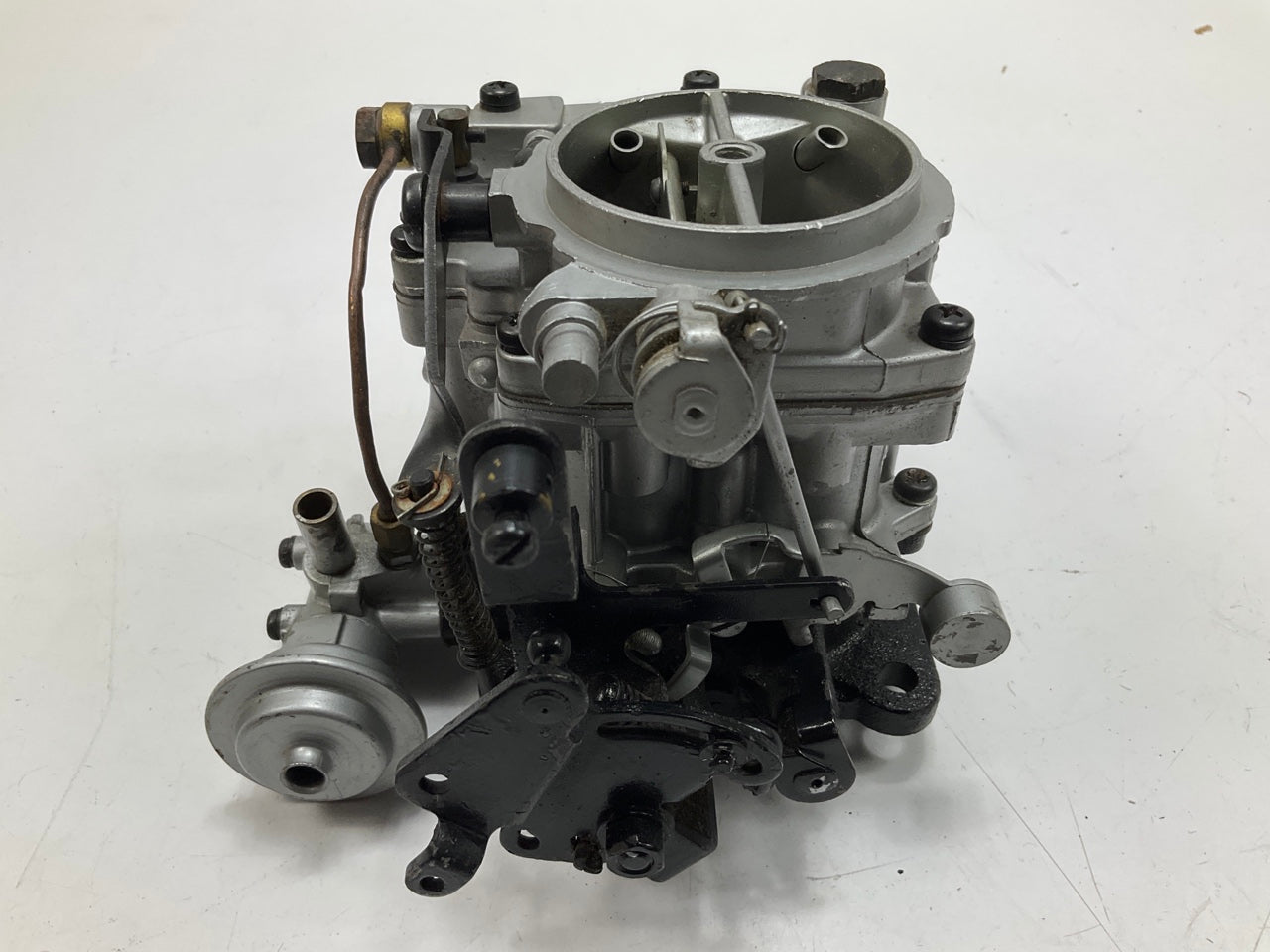 Rebuilt - 1968-1969 Toyota Corolla 1.1L Aisan 2BBL Carburetor