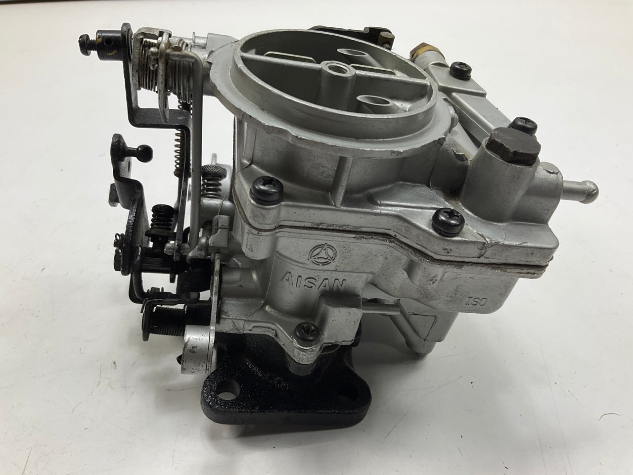Rebuilt - 1968-1969 Toyota Corolla 1.1L Aisan 2BBL Carburetor