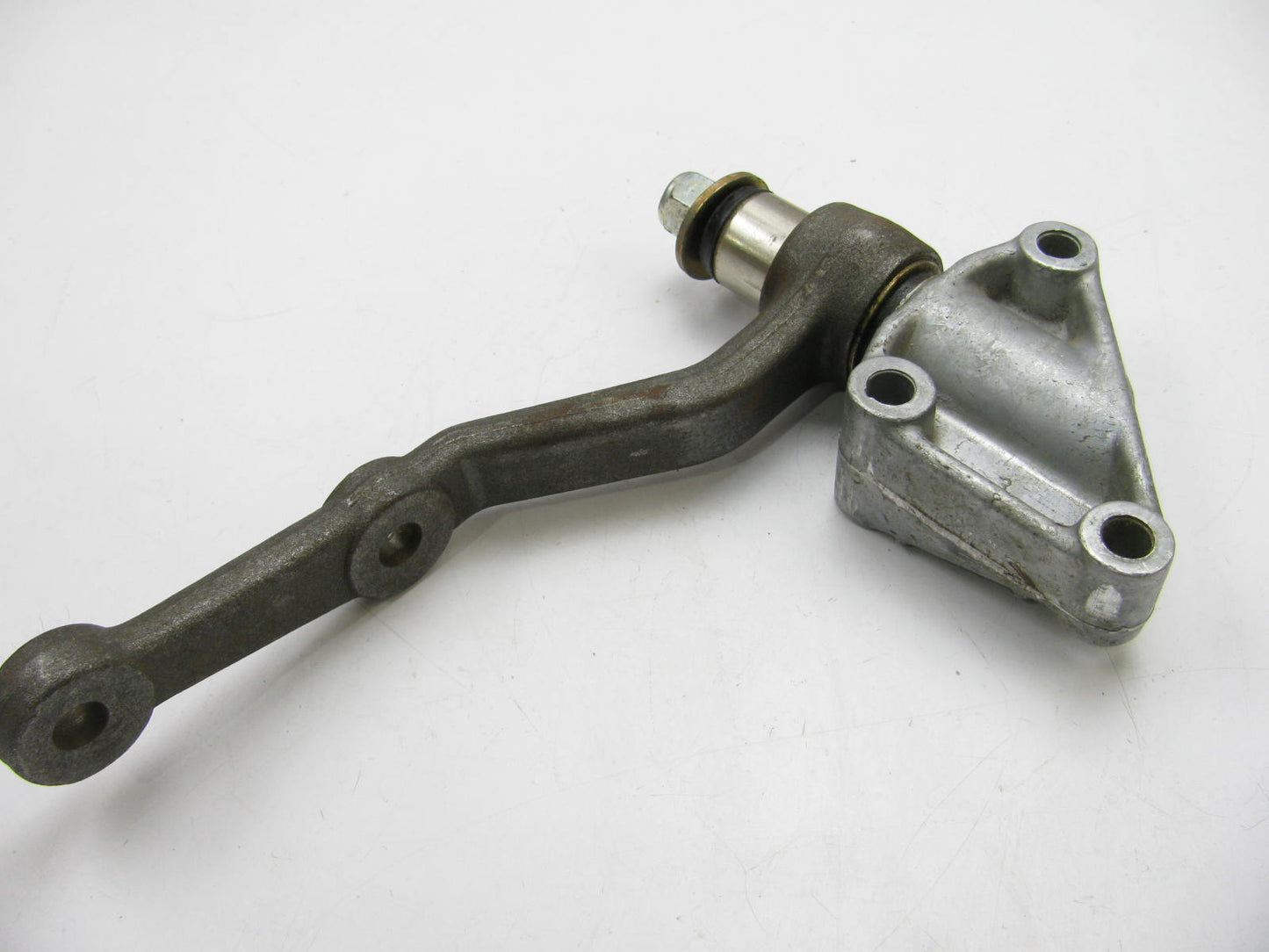 NEW - OUT OF BOX - 18789 Steering Idler Arm