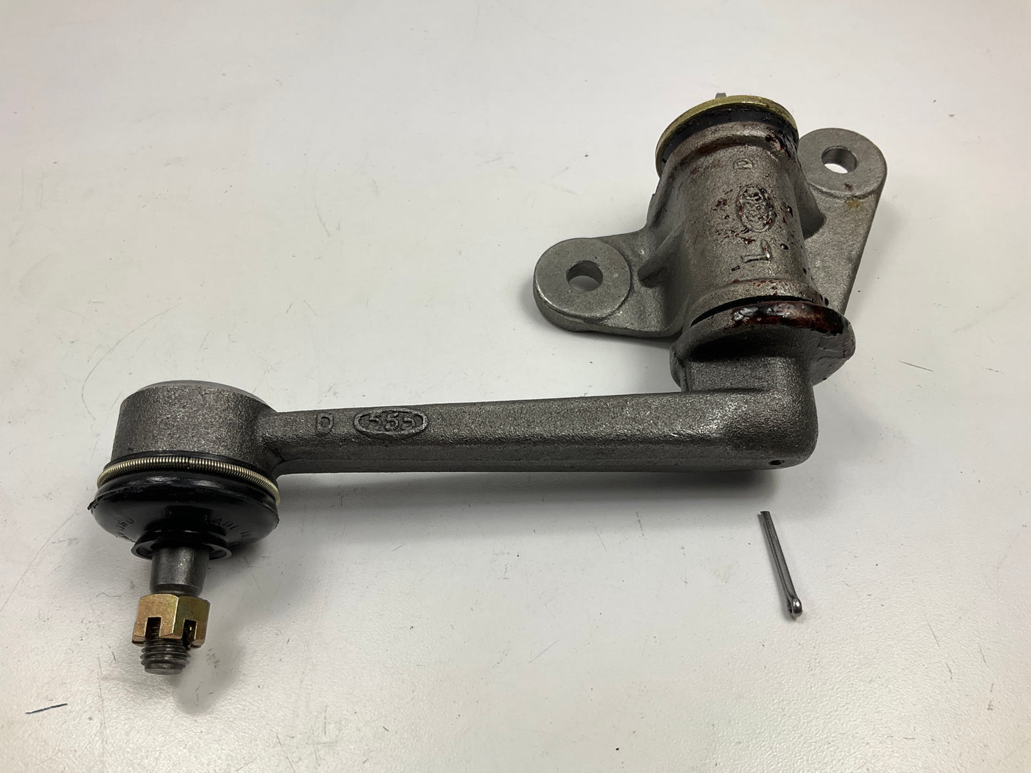 NEW UNBOXED OEM 555 Steering Idler Arm For 1979-1982 Mazda 626 (RWD)
