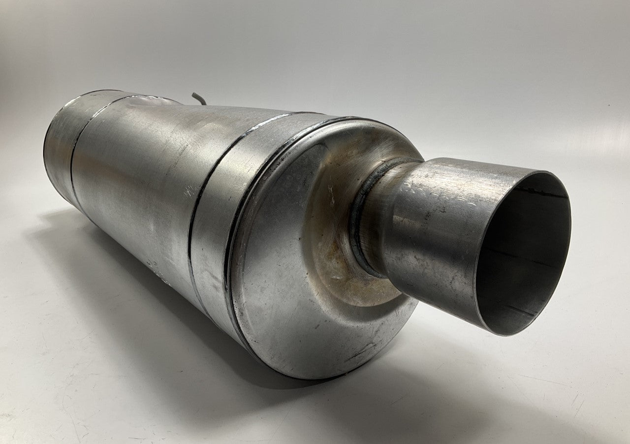 NEW UNBOXED Walker 18853 SoundFX Direct Fit Muffler 94-02 Ram 2500 3500 DIESEL