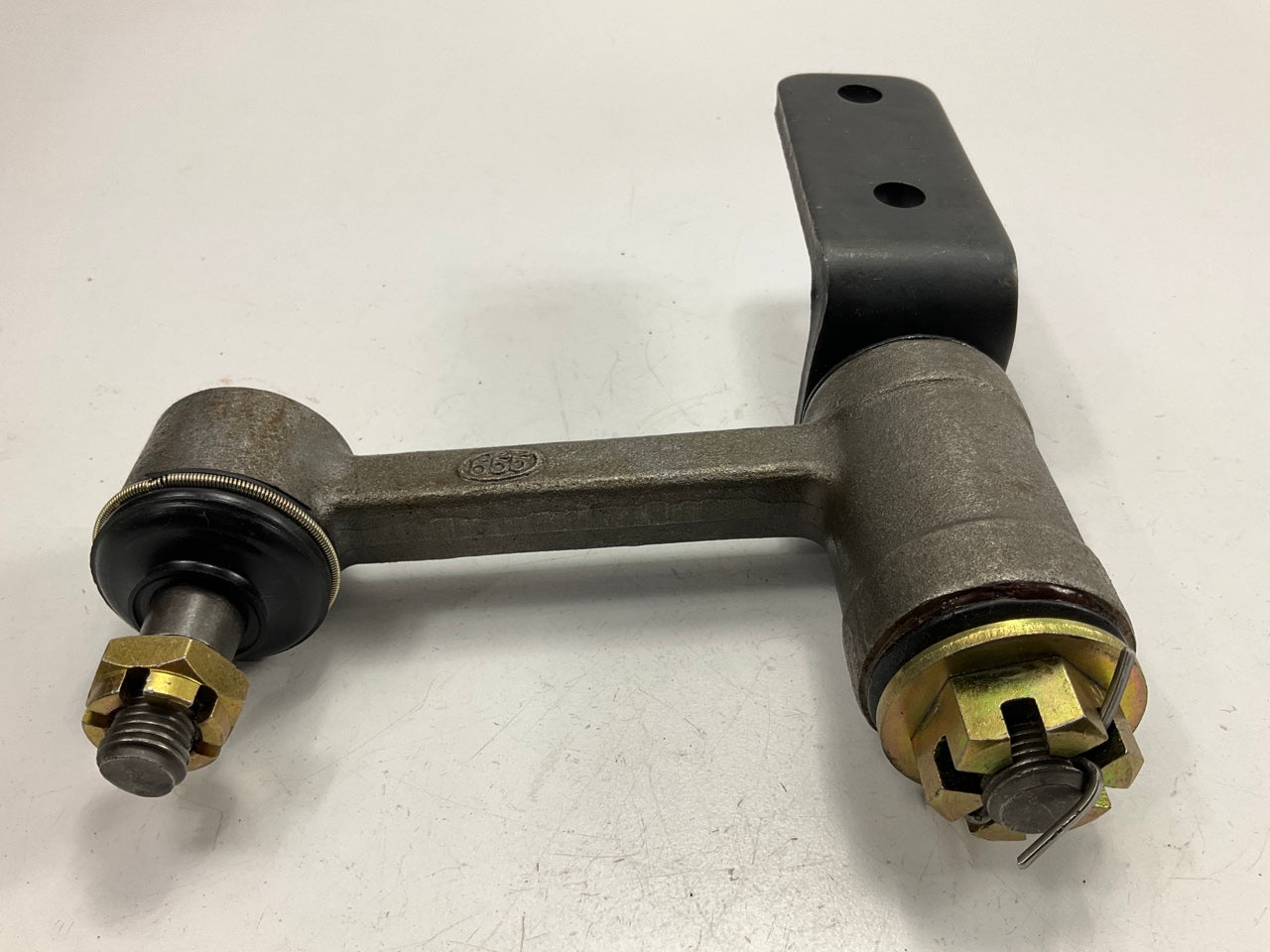 NEW UNBOXED OEM 555 Steering Idler Arm 1972-1974 Toyota Hi-Lux 72-78 Pickup 2WD