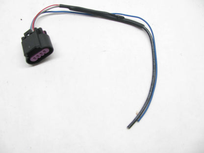(5)  Delphi 15326815 GT 150 Series, 4-Way Sealed Female Connector W/ Pigtail