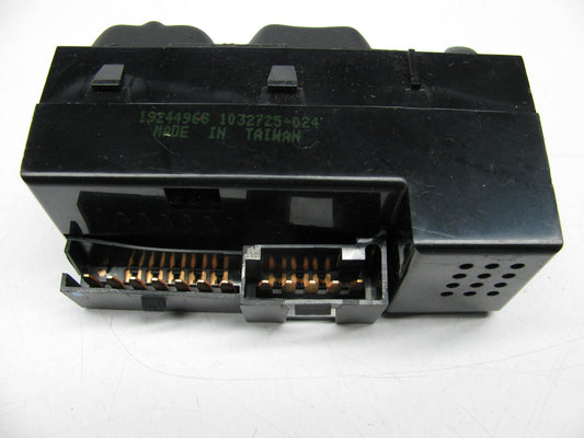NEW - OUT OF BOX - OEM GM 19244968 Front Left Door Drivers Power Window Switch