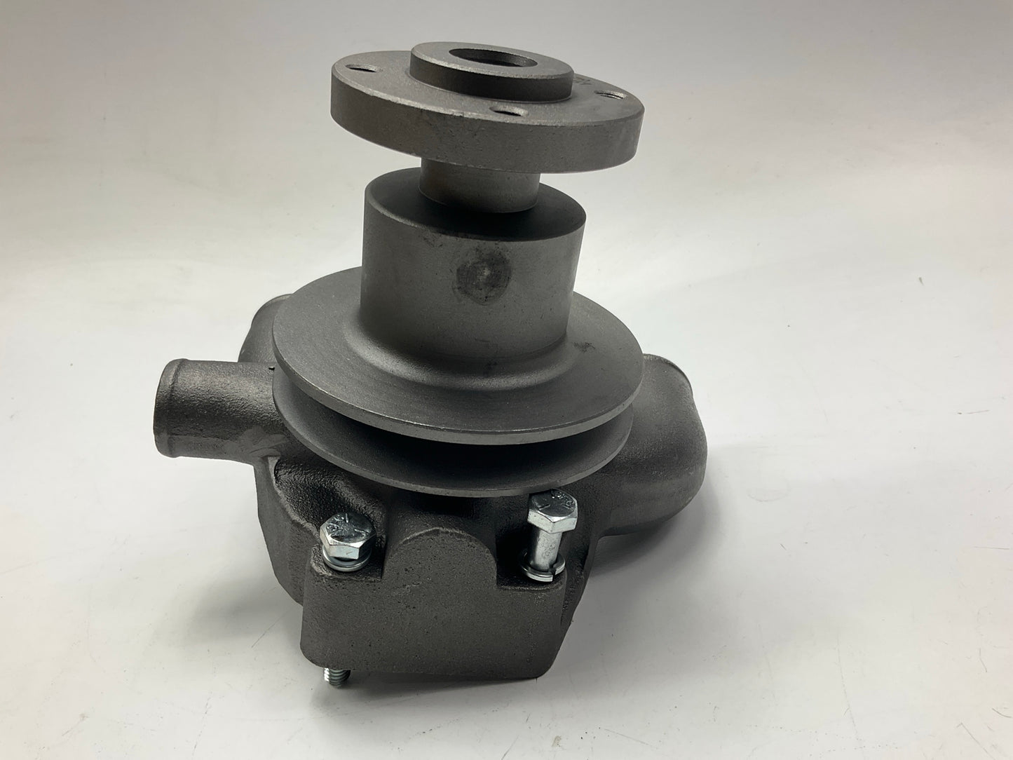 NEW - UNBOXED GMB 196-2130 Engine Water Pump - Perkins A3.152, AD3.152, AT3.152