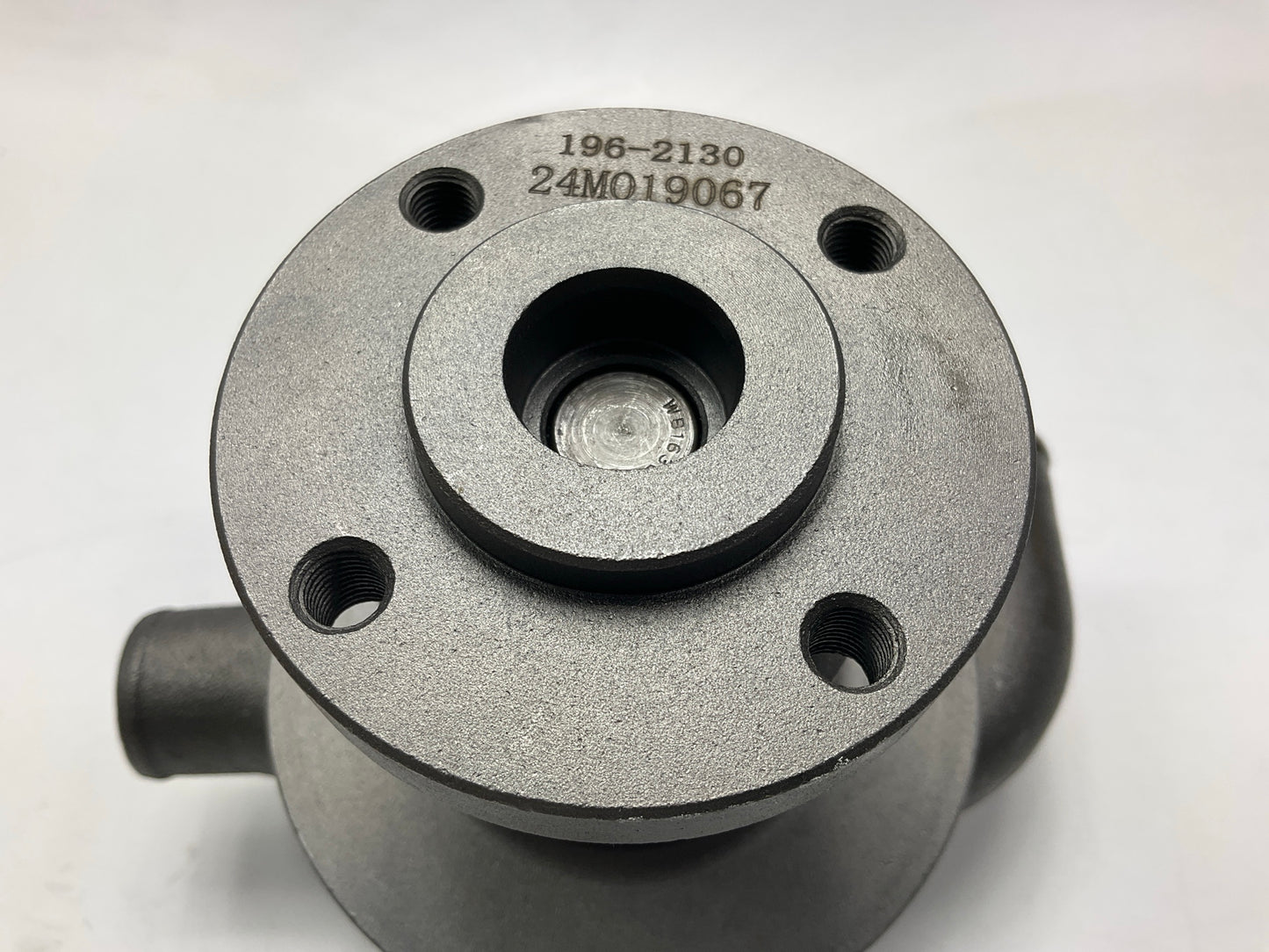 NEW UNBOXED 747542M91 Water Pump For Perkins 3.152, Comes With Gasket