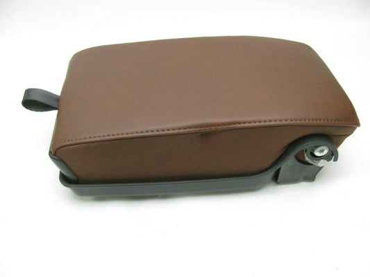 NEW OUT OF BOX 1DU801UYAA Second Row Center Armrest OEM For 06-10 Commander