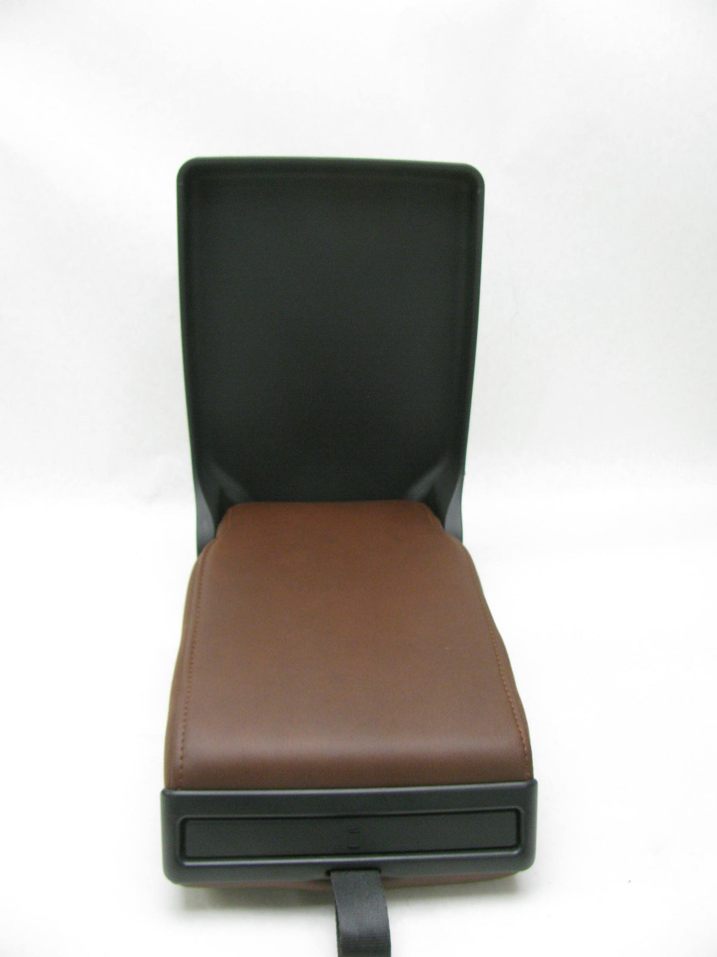 NEW OUT OF BOX 1DU801UYAA Second Row Center Armrest OEM For 06-10 Commander