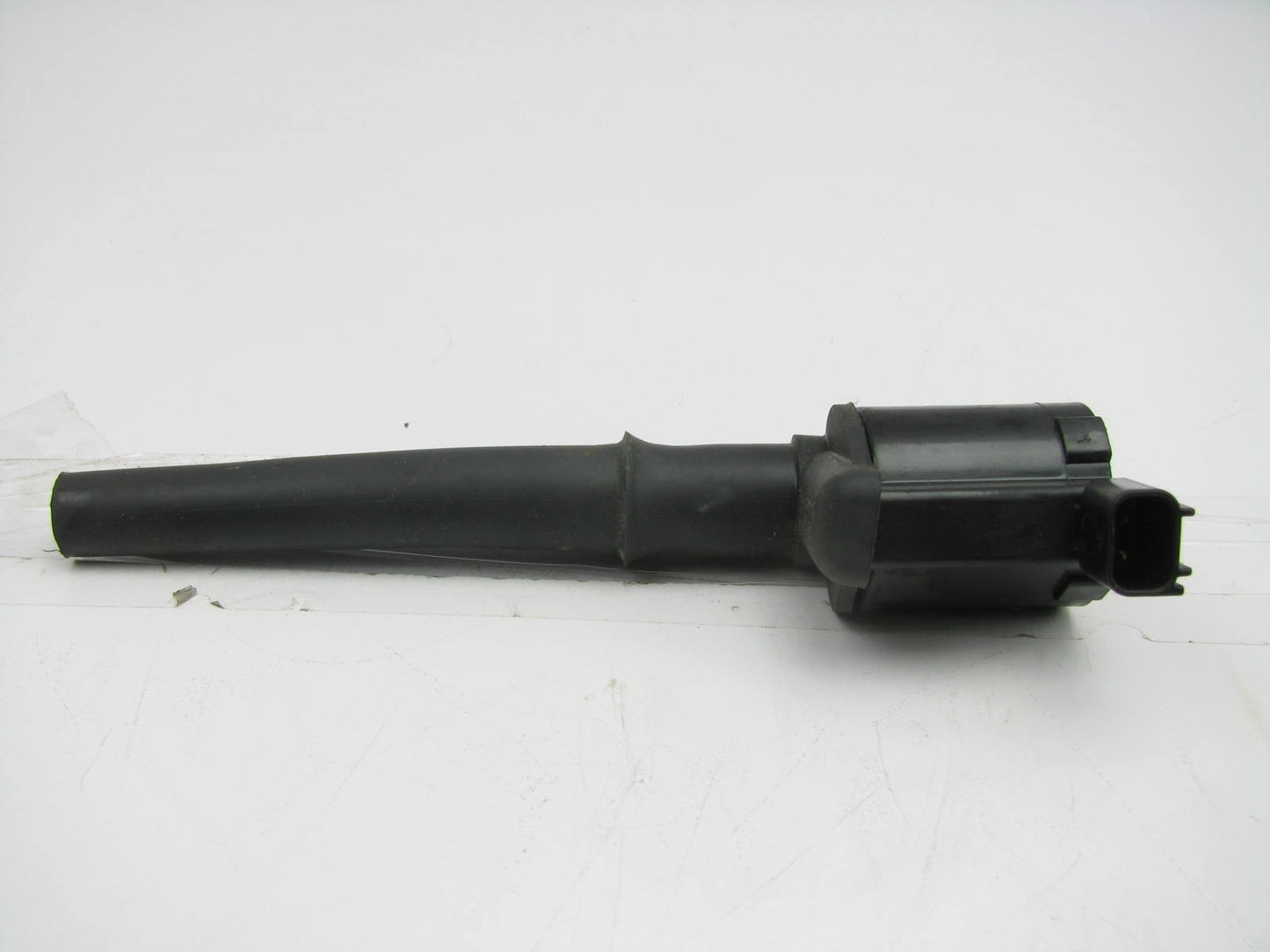 NEW - OUT OF BOX - Genuine OEM Ford 1F3U-12A366-AA Ignition Coil