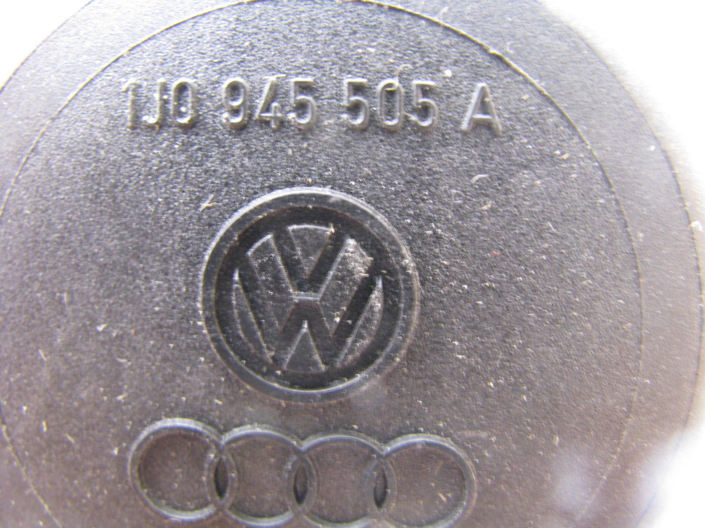 NEW - UNBOXED - OEM 1J0945505A Audi Trailer Wire Wiring Socket Adapter