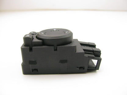 NEW - OUT OF BOX - VW 1J195956501C Mirror Adjust Switch - 1998 VW Beetle